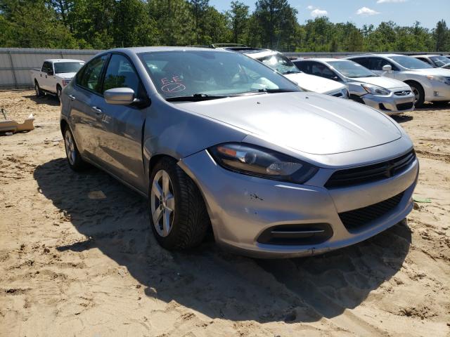 Dodge Dart sxt (2016)