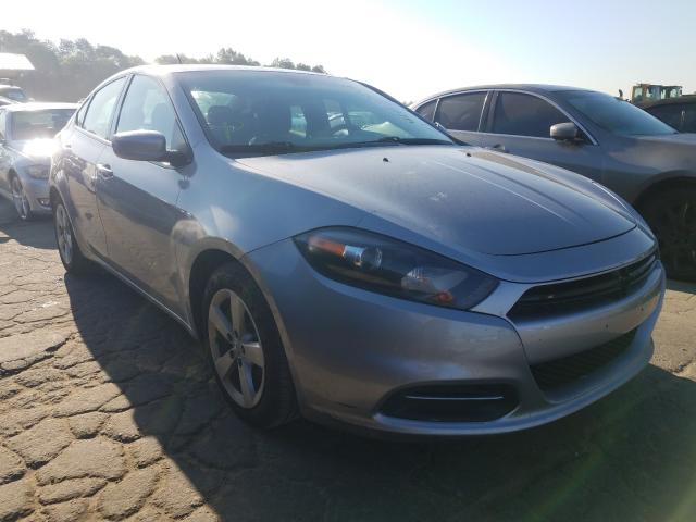 Dodge Dart sxt (2016)