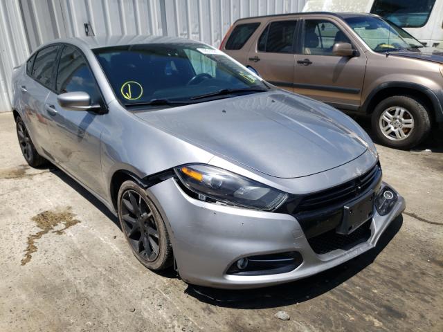 Dodge Dart sxt (2015)