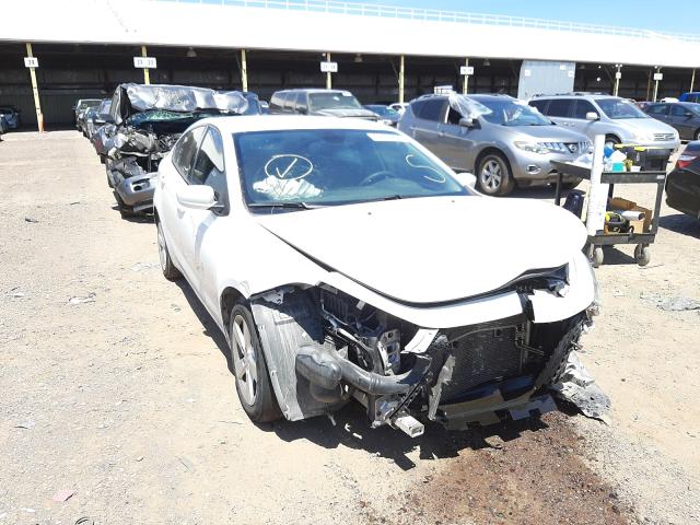 Dodge Dart sxt (2015)
