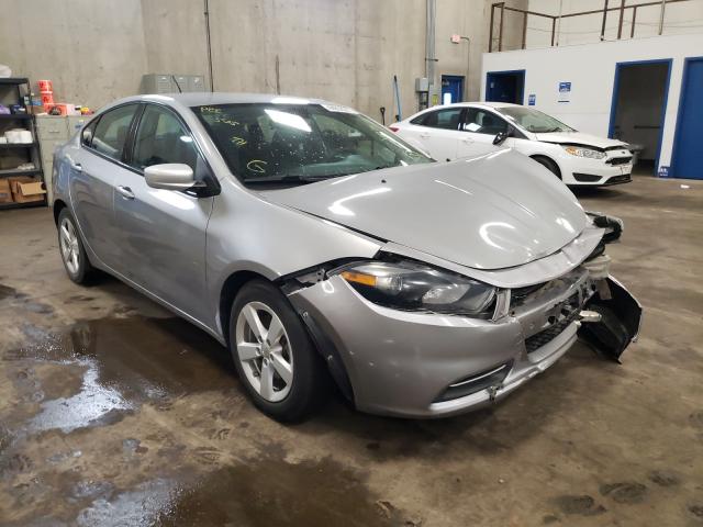 Dodge Dart sxt (2015)