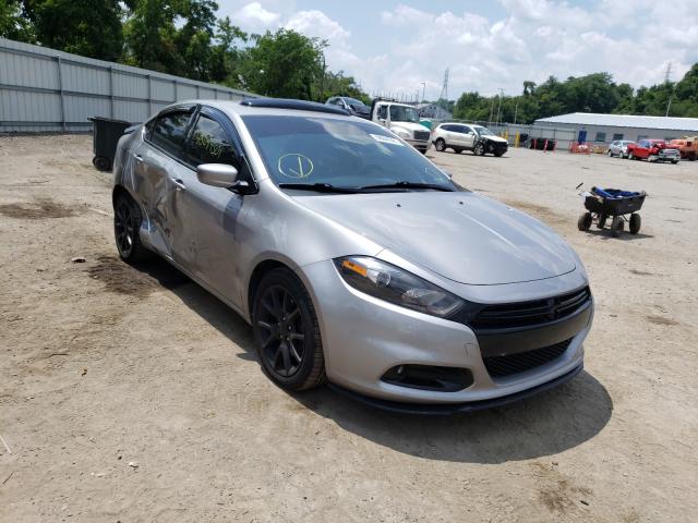Dodge Dart sxt (2015)