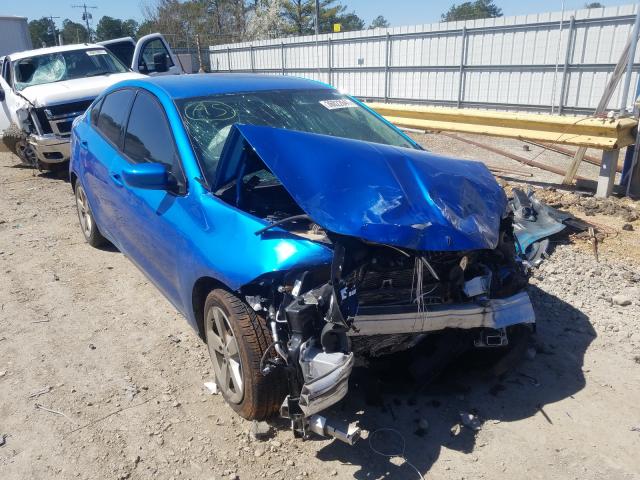 Dodge Dart sxt (2015)