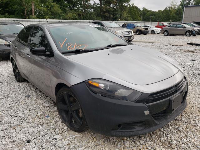Dodge Dart sxt (2015)