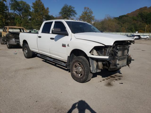 Dodge Ram 3500 s (2012)