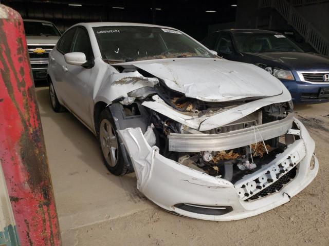 Dodge Dart sxt (2016)