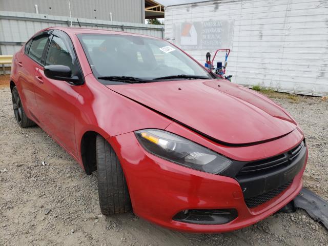 Dodge Dart sxt (2015)