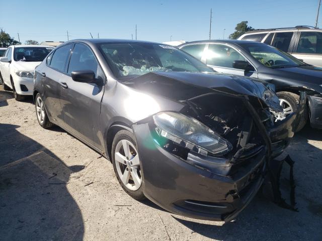 Dodge Dart sxt (2015)