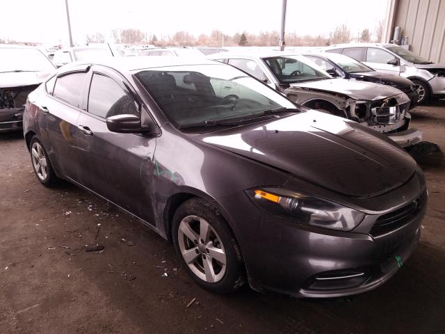 Dodge Dart sxt (2016)