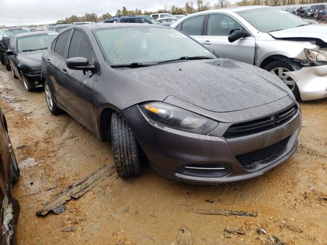 Dodge Dart sxt (2016)