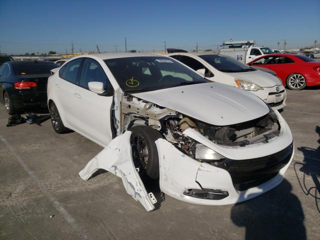 Dodge Dart sxt (2016)