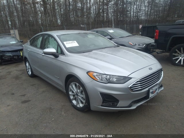 Ford Fusion hybrid (2019)