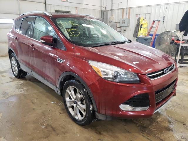 Ford Escape tit (2014)