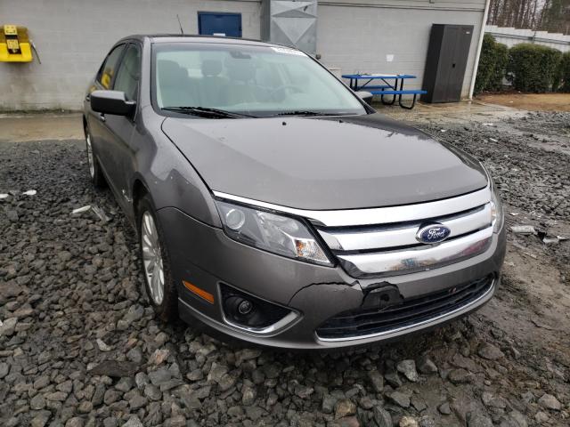 Ford Fusion hyb (2012)