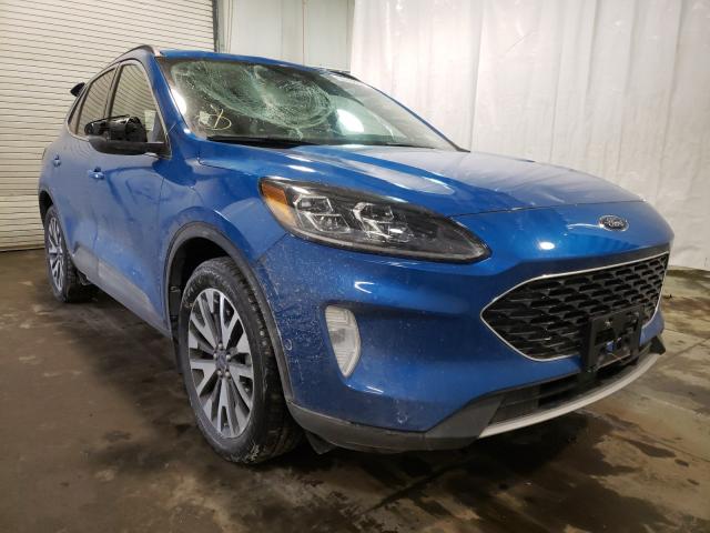 Ford Escape tit (2020)