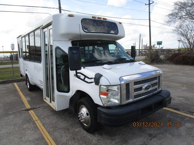 Ford Econoline (2011)