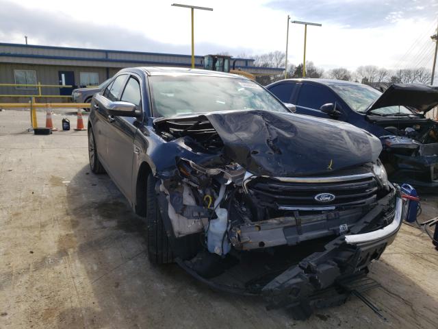 Ford Taurus lim (2015)