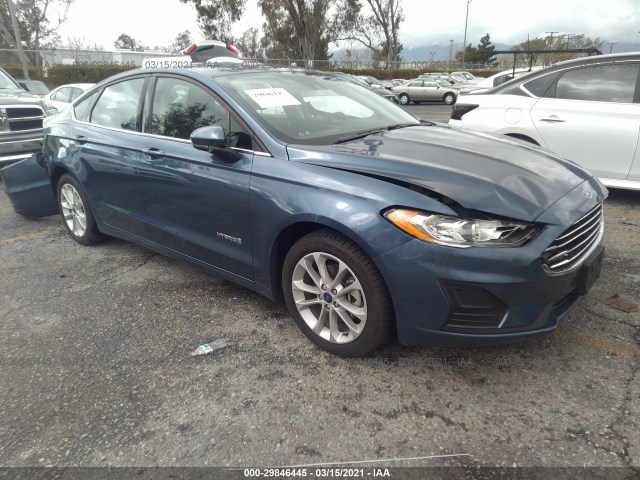 Ford Fusion hybrid (2019)