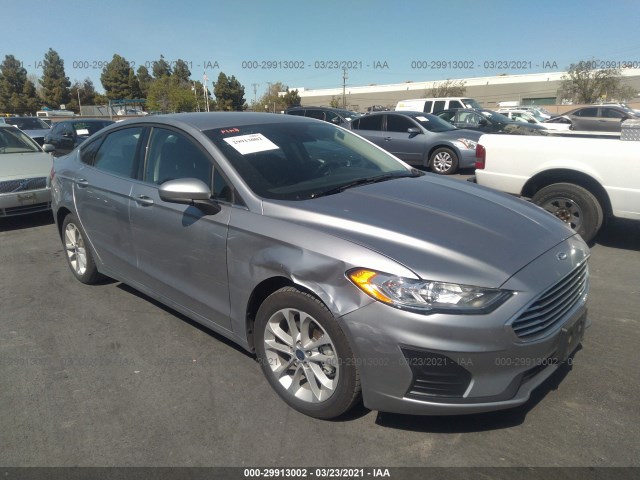 Ford Fusion hybrid (2020)
