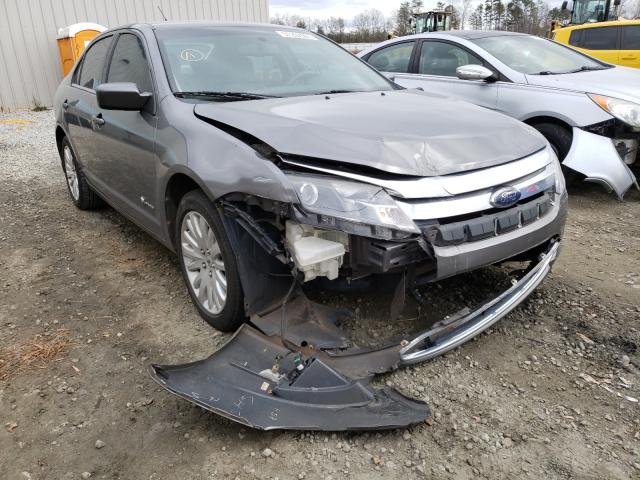 Ford Fusion hyb (2010)