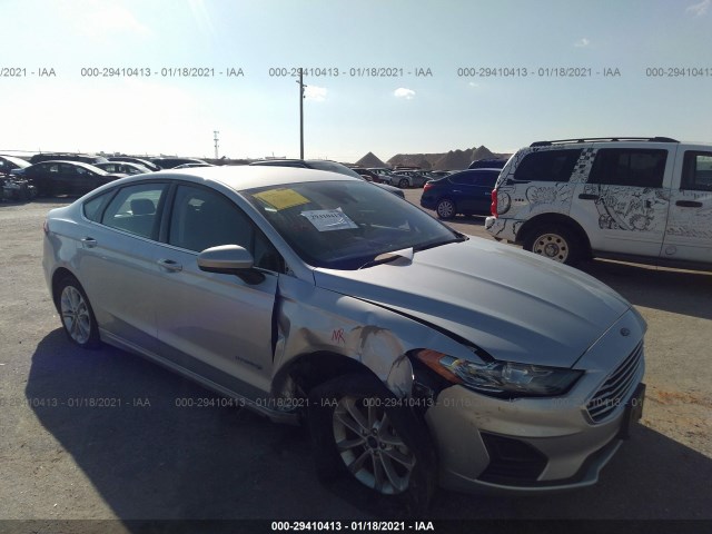 Ford Fusion hybrid (2019)