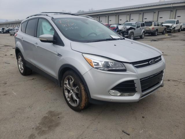 Ford Escape tit (2013)