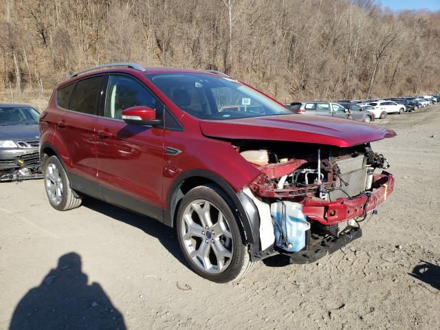 Ford Escape tit (2017)
