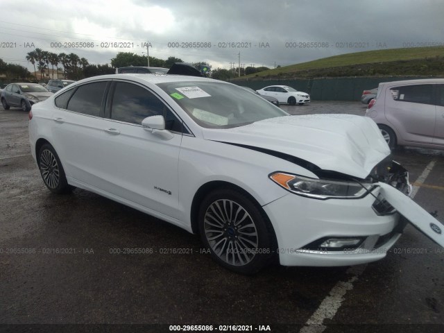 Ford Fusion hybrid (2018)