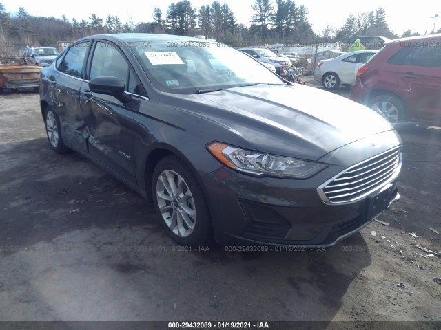 Ford Fusion hybrid (2019)