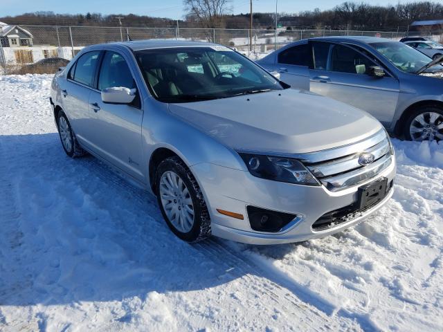 Ford Fusion hyb (2012)