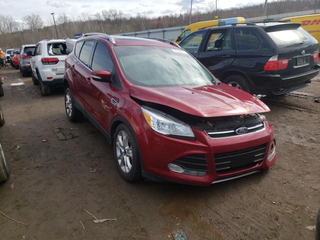 Ford Escape tit (2014)
