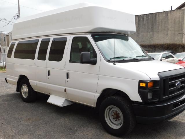 Ford Econoline (2011)