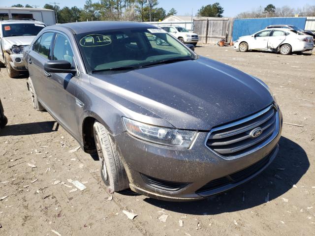 Ford Taurus se (2014)