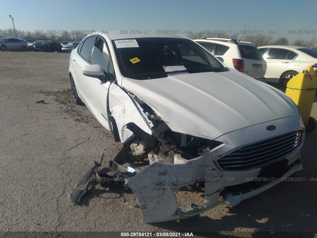Ford Fusion hybrid (2019)
