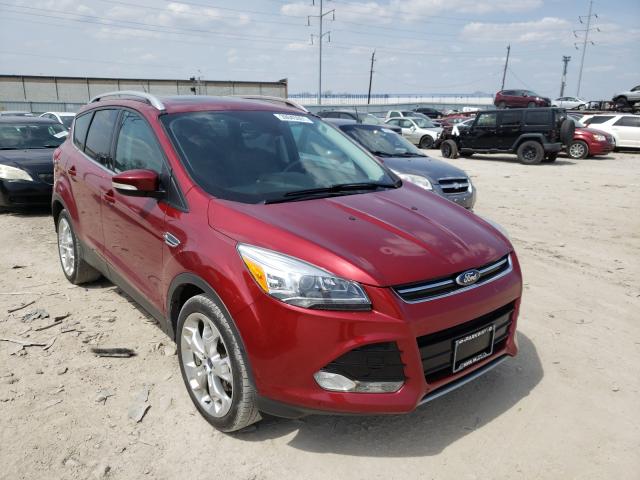 Ford Escape tit (2014)