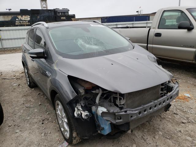 Ford Escape tit (2014)