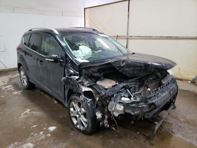 Ford Escape tit (2014)
