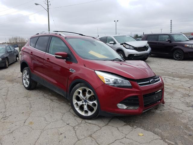 Ford Escape tit (2013)