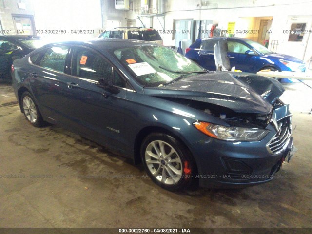 Ford Fusion hybrid (2019)