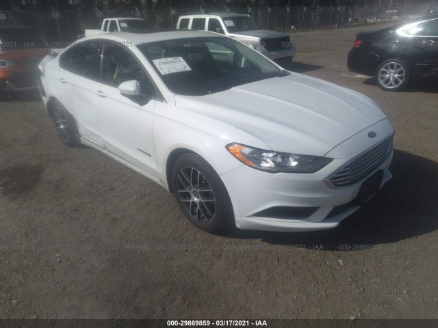 Ford Fusion hybrid (2018)