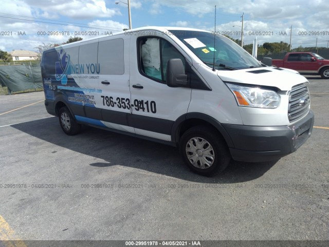 Ford Transit passenger wagon (2018)