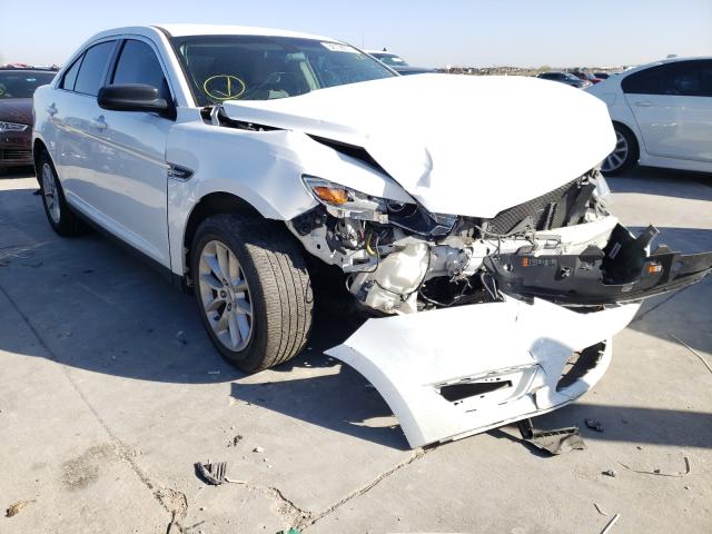 Ford Taurus se (2013)