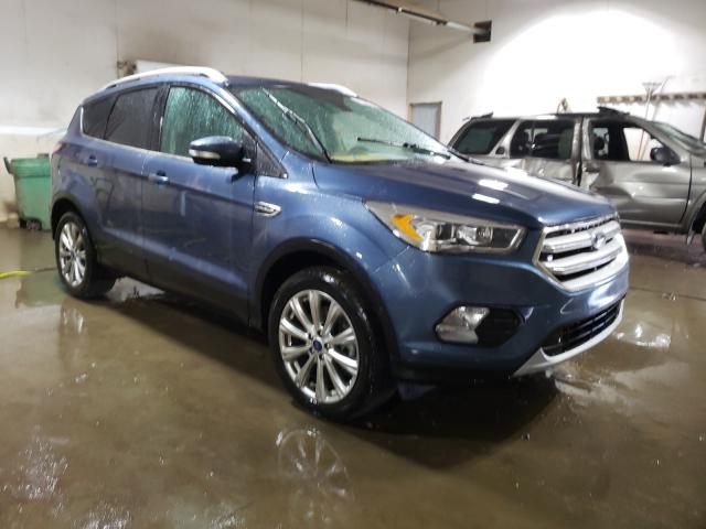 Ford Escape tit (2018)