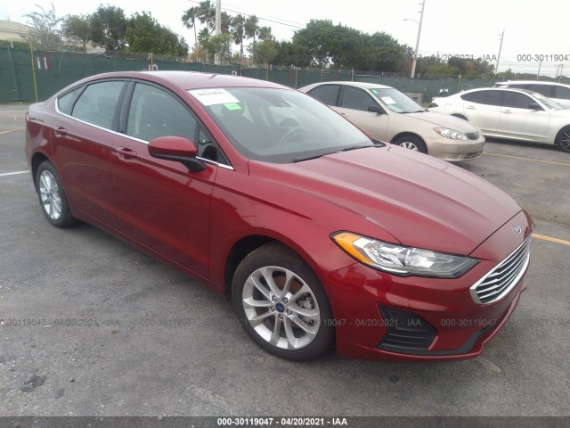 Ford Fusion hybrid (2019)