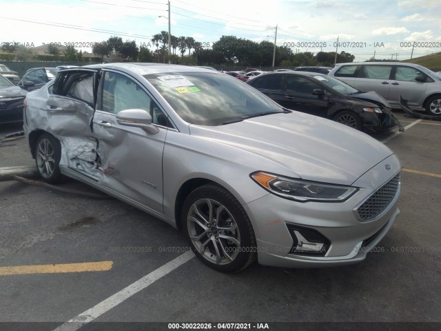 Ford Fusion hybrid (2019)