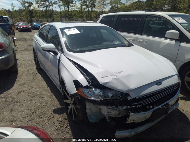 Ford Fusion hybrid (2018)