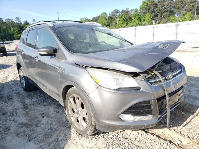Ford Escape tit (2014)