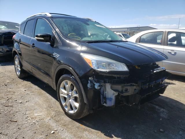 Ford Escape tit (2014)