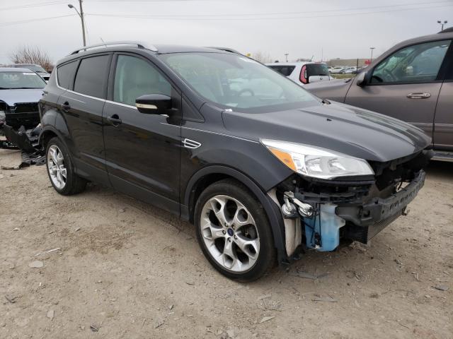 Ford Escape tit (2014)