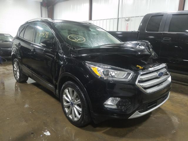 Ford Escape tit (2017)